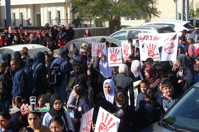 فيديو: رئيس البلدية في المسيرة التضامنية مع الاستاذ طارق ورسالة الى الشرطة  تحصيلكم وانجازاتكم في السنوات الاخيرة صفر   